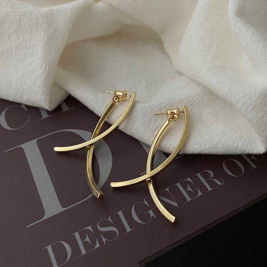 Women The Korean Fashion Earrings | Metal Line Earrings Golden