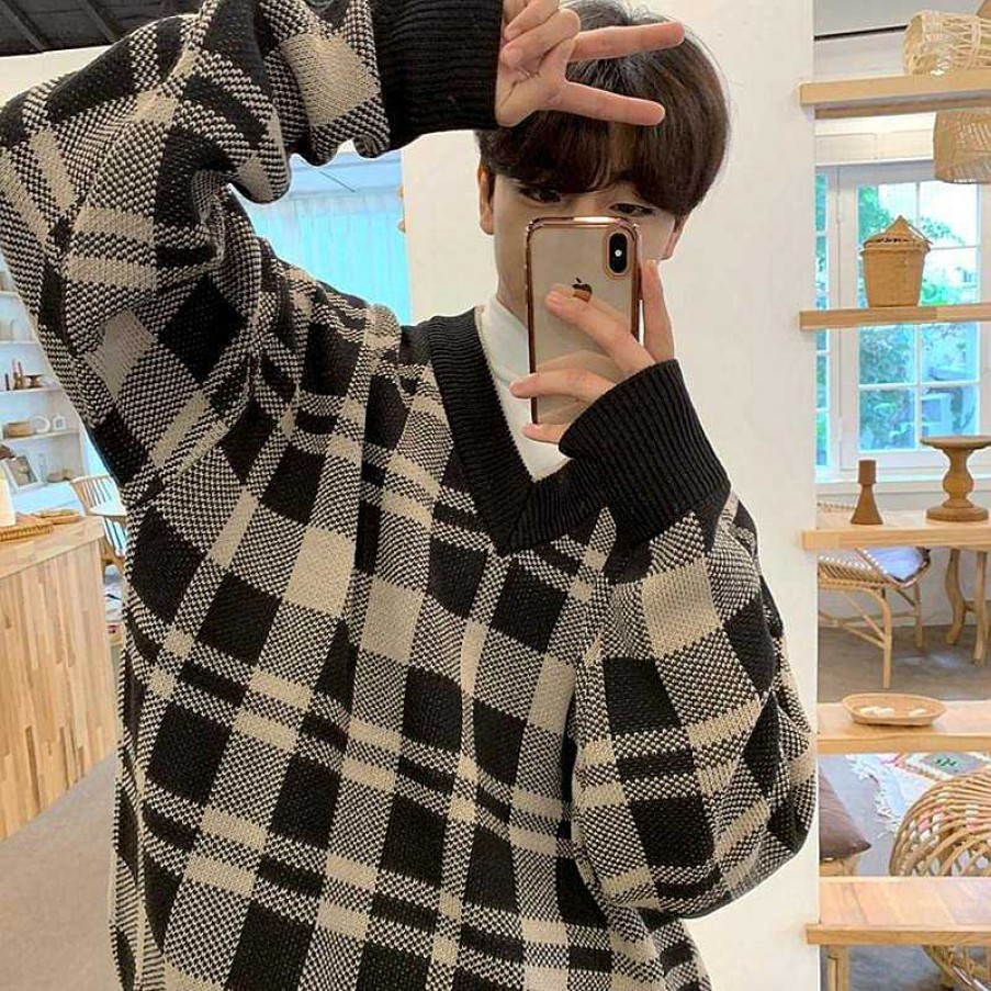 Clothing The Korean Fashion | V-Neck Plaid Sweater