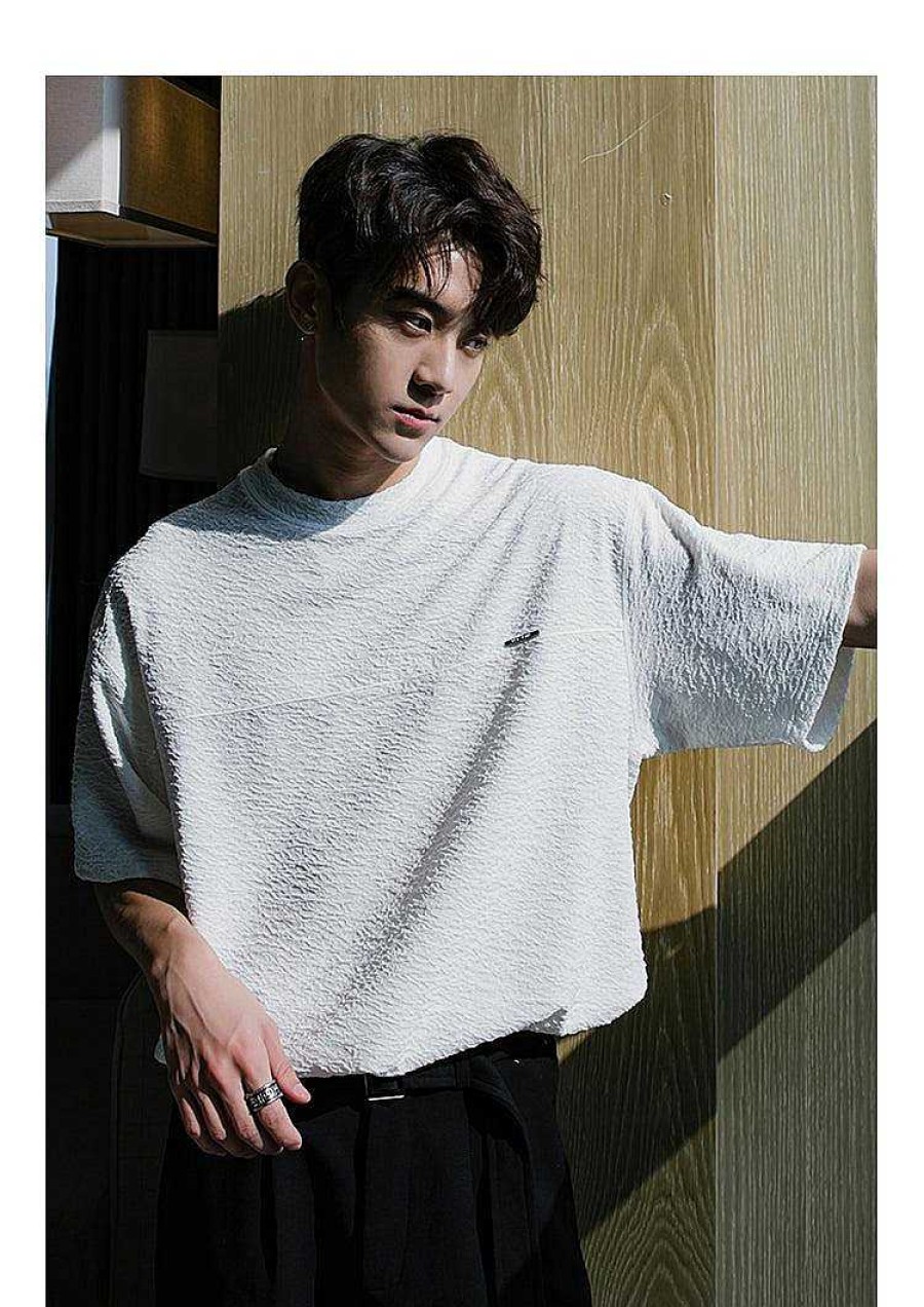 Clothing The Korean Fashion | Round Neck Crinkled Textured T-Shirt