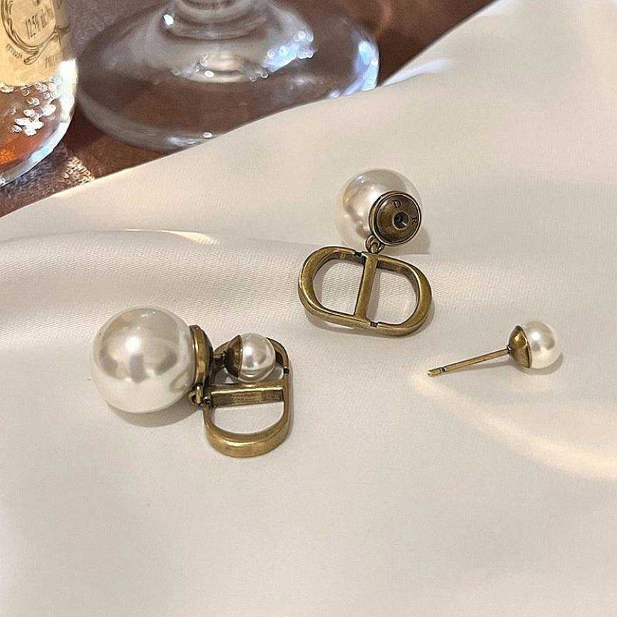 Women The Korean Fashion Earrings | Cd Letters Pearl Earrings Gold