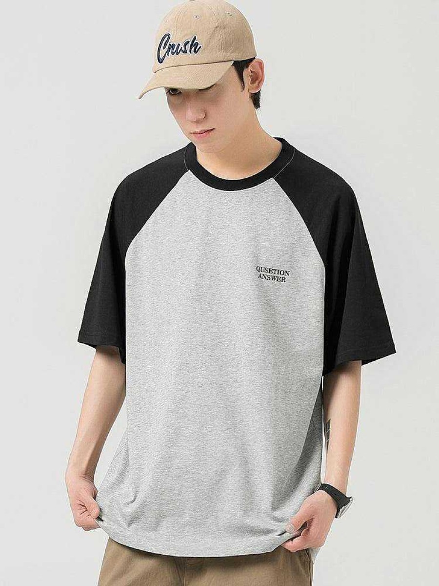 Clothing The Korean Fashion | Round Neck Text Print T-Shirt